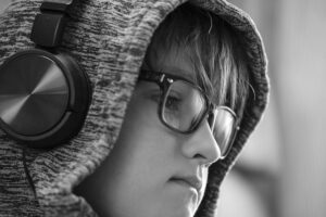 child, headphones